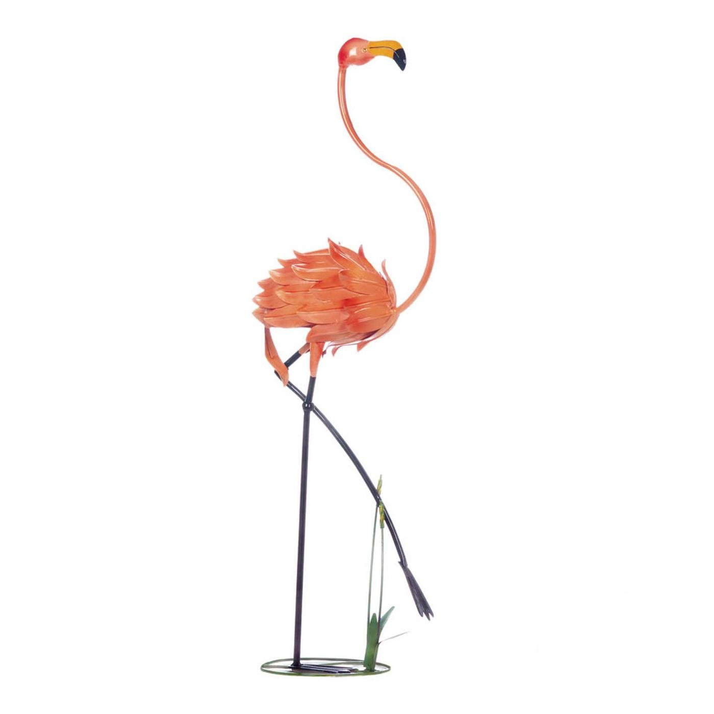STANDING FLAMINGO GARDEN DECOR